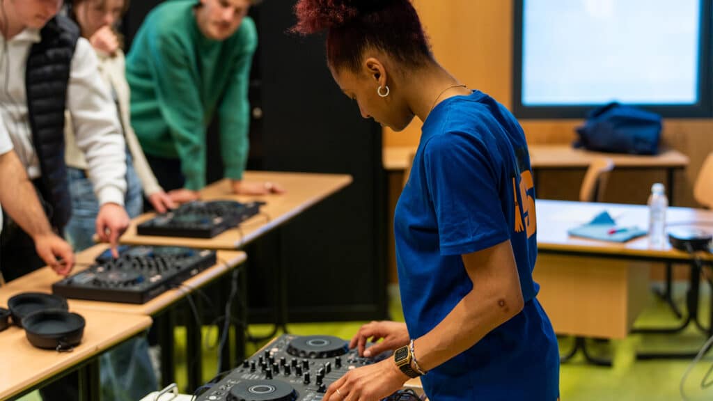(8) Workshop Dj Skills