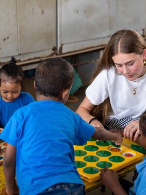 Deelnemers van het Suri Impact Breekjaar tijdens de eerste dagen in Paramaribo